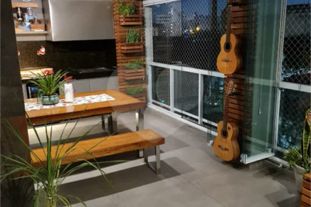 Apartamento 204 m² à Venda - Mooca, 4 suítes 4 vagas,Condominio Clube.