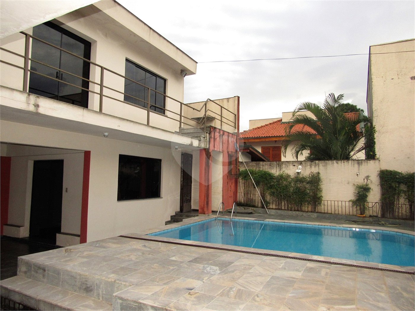 Casa Térrea à venda com 3 quartos, sendo 1 suíte, em Chácara Flora, São Paulo, SP