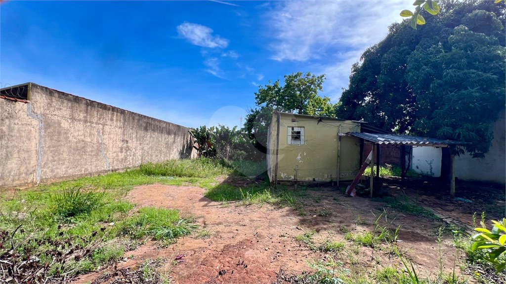 Terreno à Venda no Jardim Tangará