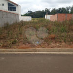 Lote no Jardim do Bosque, aceita financiamento ou aquisição de terreno e construção .