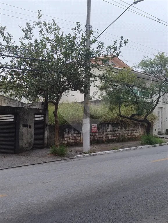 Terreno na rua Alcindo Bueno de Assis, localizada no bairro do Tucuruvi /Tremembé em São Paulo. Agende uma visita
