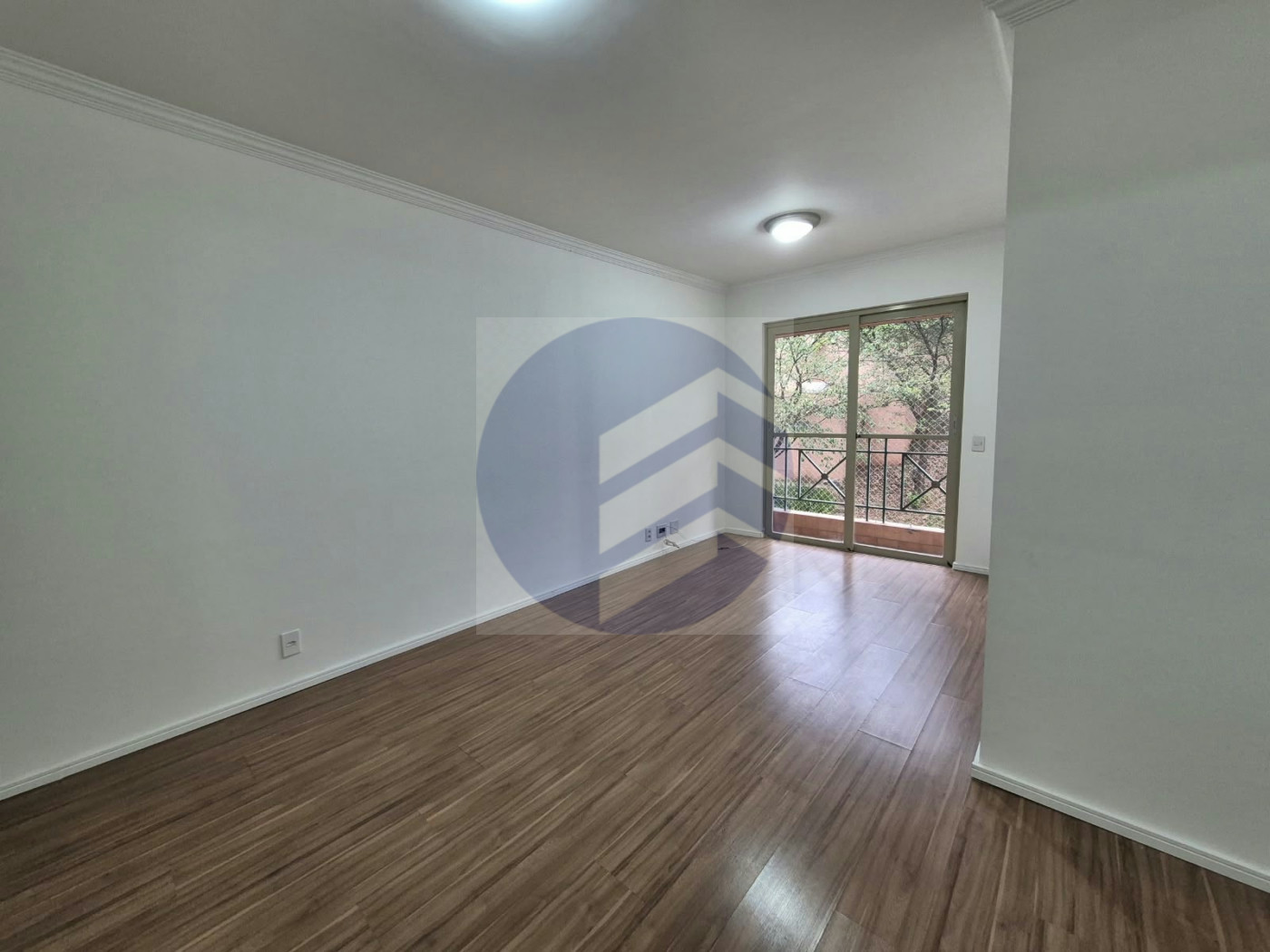 Apartamento à venda com 3 quartos, 1 banheiro e 1 vaga próximo à USP