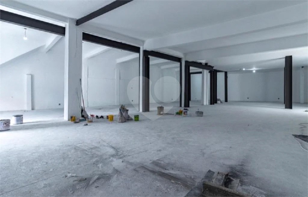 Salão Comercial Todo Reformado com 420m² Jaçanã!!!