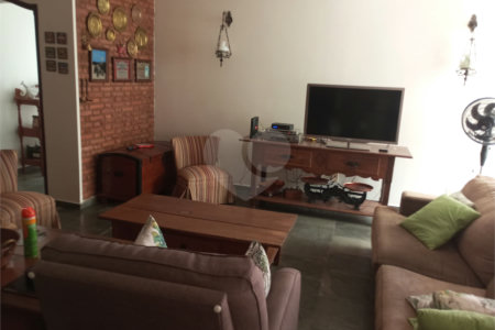 Casa à venda no Centro - São Carlos/SP