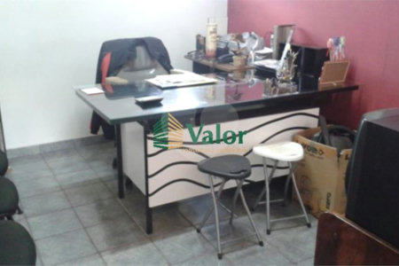 Casa com 4 dormitórios