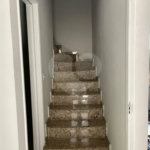 Sobrado com 4 dormitórios, 2 suítes, closet, varandas, escritório, jardim de inverno, espaço gourmet com churrasqueira e fogão a lenha e 3 vagas.