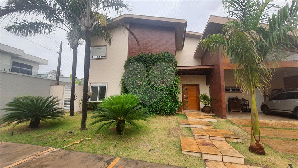 Casa no condomínio Damha II á venda!