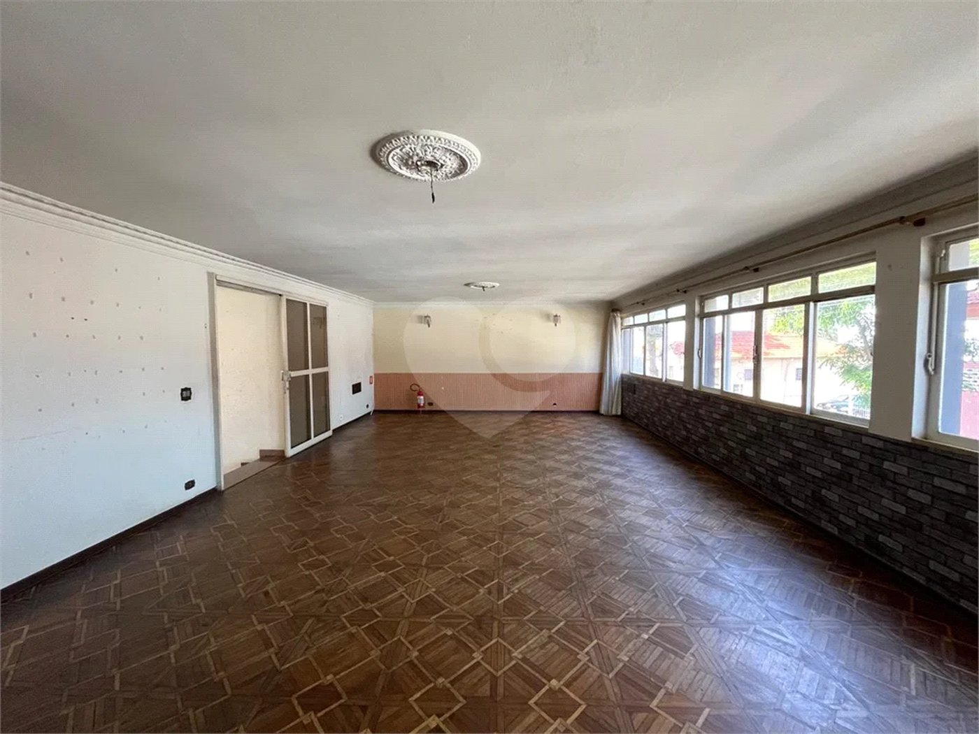 Excelente imóvel no bairro alto. Oportunidade comercial!