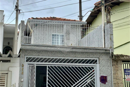 Sobrado de 150m2 com 4 dormitórios e 1 vaga à venda na Chácara Inglesa