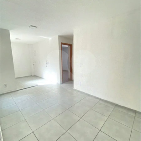 Excelente Apartamento de 2 Quartos | Condomínio Completo | Próximo à Estrada da Paciência