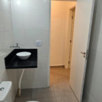 Apartamento de 01 Dormitório na Vila Caiçara — 200 m do Mar