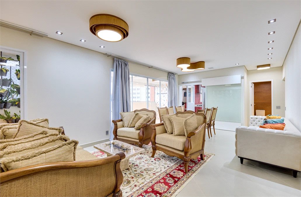 Apartamento à venda com 3 suítes em Jardim Marajoara, São Paulo, SP