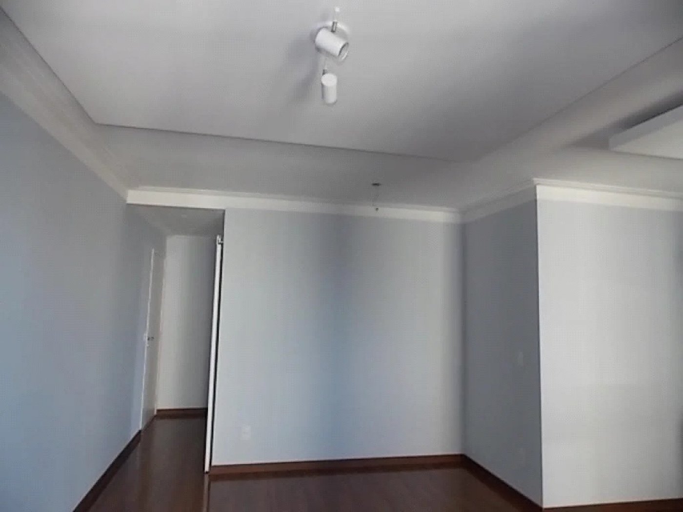 Apartamento para alugar com 3 quartos, sendo 2 suítes, em Jardim Arpoador, São Paulo - SP