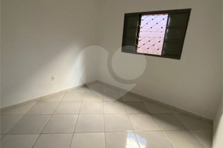 Casa para venda localizada no Jardim Medeiros