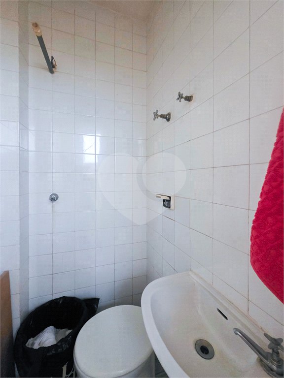Apartamento - Sumaré - 2 Quartos / Dormitórios - 1 Vaga - Venda / Compra