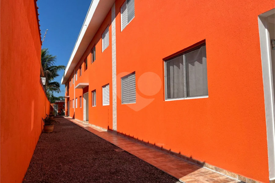 Apartamento à venda com 2 quartos em Boraceia, Bertioga, SP