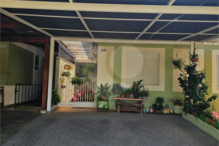 Casa a Venda Moradas II