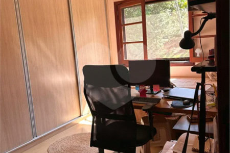 Casa para Venda ou Locação com opção de estar mobiliado no Condomínio Recanto Florido – Vinhedo/SP
