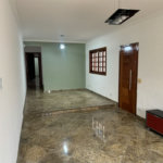 Sobrado à venda ou para alugar com 3 suítes em Vila Sônia, São Paulo, SP