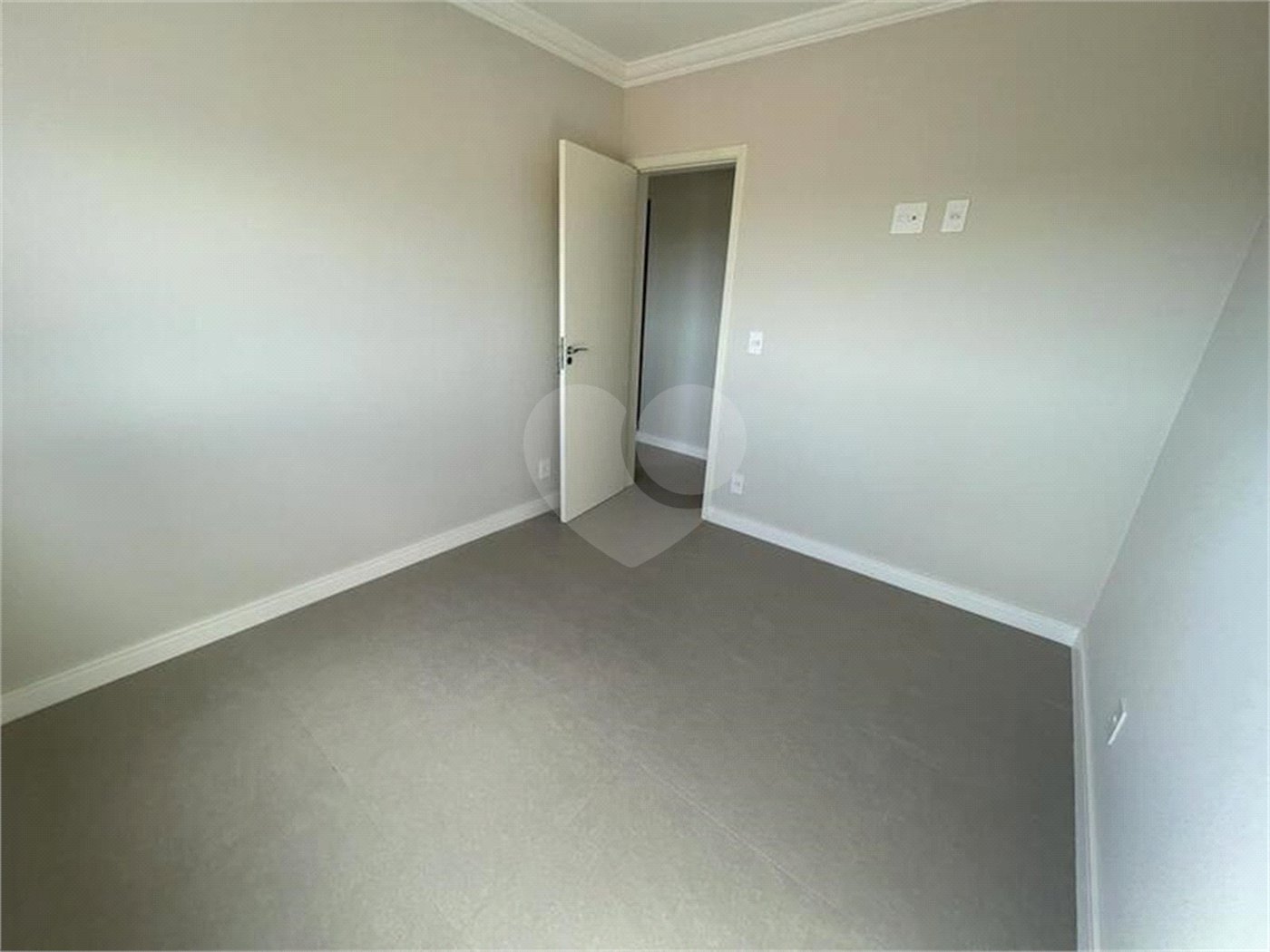 LINDO APARTAMENTO À VENDA NO RESIDENCIAL NATÁLIA