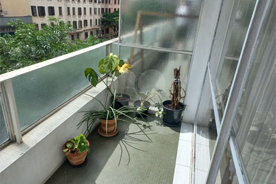 Apartamento 2 dormitórios para venda na Santa Cecília em São Paulo / SP