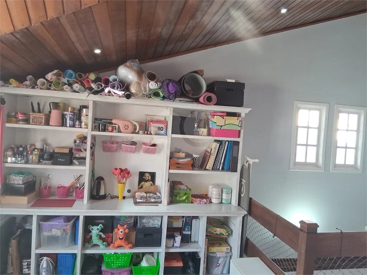 Casa à Venda na Vila Rosália | 4 Dorms, Área Gourmet e Rua Sem Saída