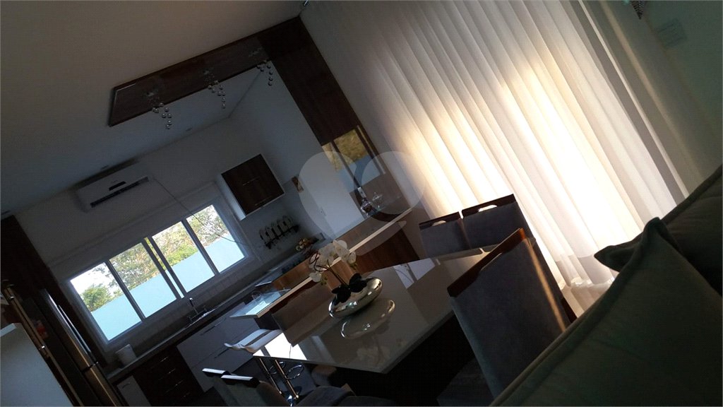 Casa para Locação no Condomínio Santa Isabel Louveira