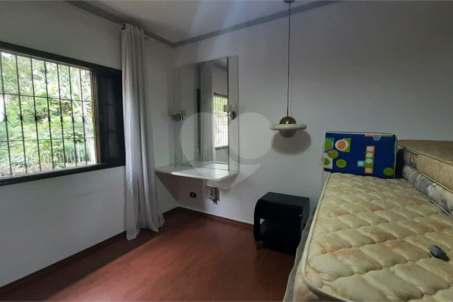 Vende-se Casa incrível no Jardim Prudência!