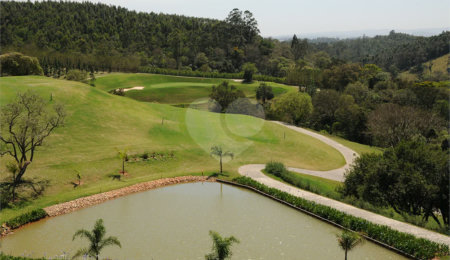 Terreno à venda no condomínio Portal do Japy Golf Club, Cabreúva - SP