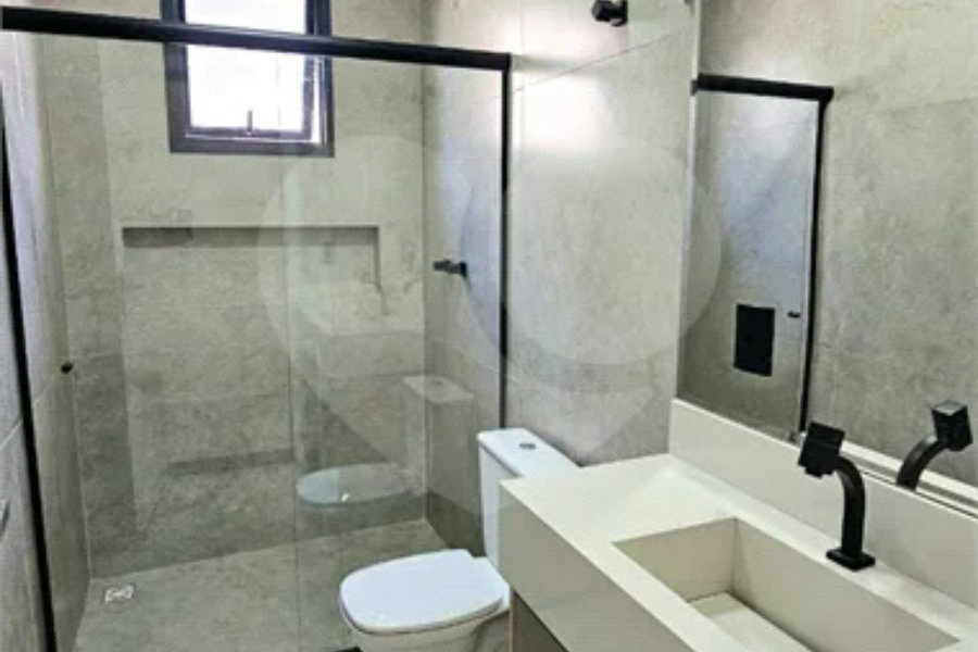 Casa à venda com 4 suítes em São Lourenço, Bertioga, SP