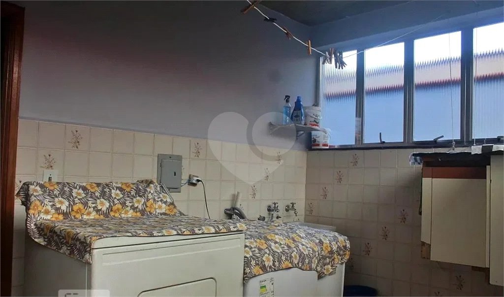 Casa com 250m² , 3 quartos, sendo 1 suíte , 3 vagas , à venda no Jd. Ana Maria - Santo André