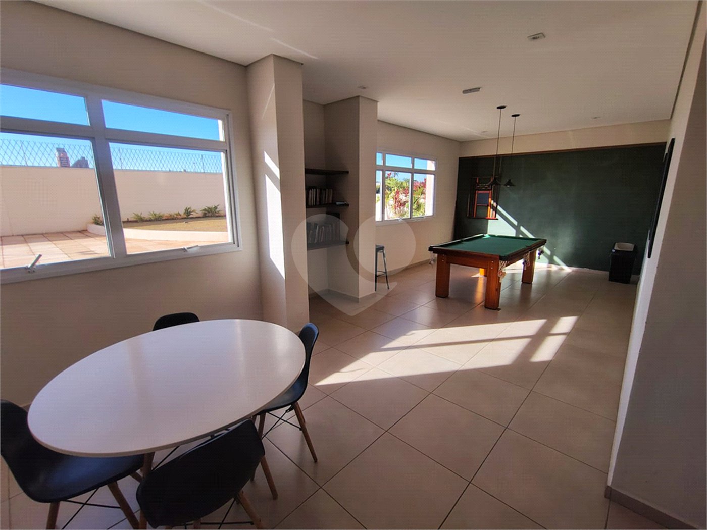 Apartamento com condomínio de clube 3 Dormitórios e 1 Suíte