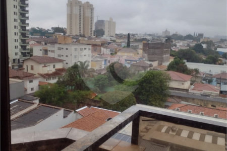Apartamento no Edificio Jatiúca á venda.