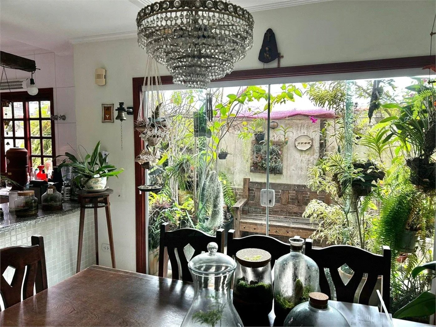 Excelente Sobrado na Vila Matilde. Venha fazer uma visita.