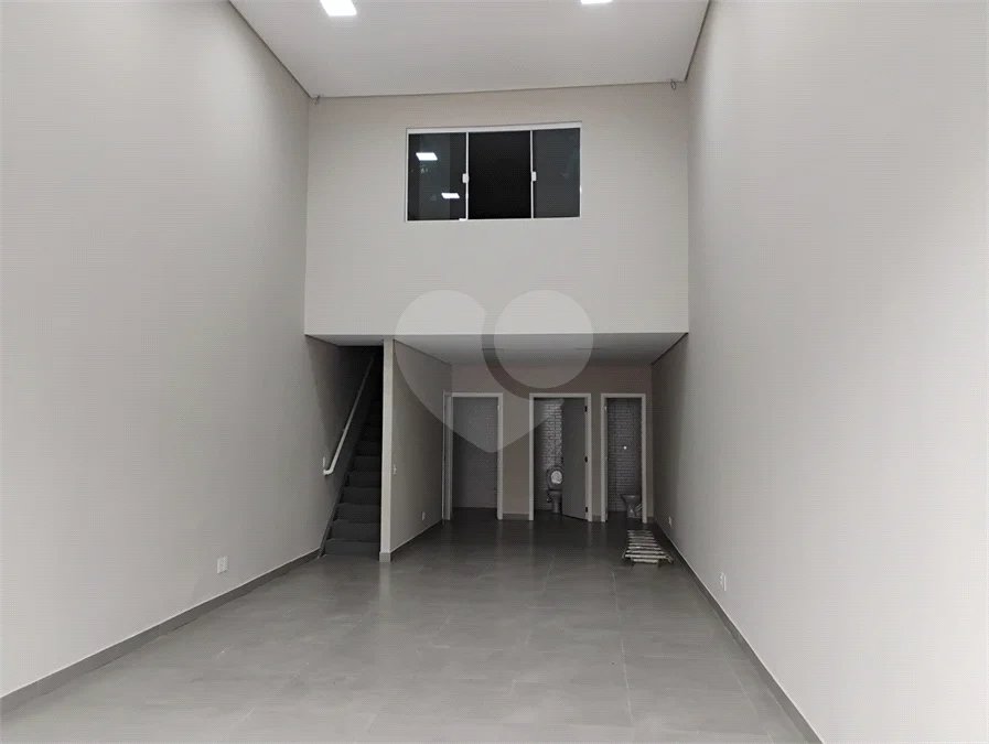 Aluga-se Salão Comercial na Vila Mascote