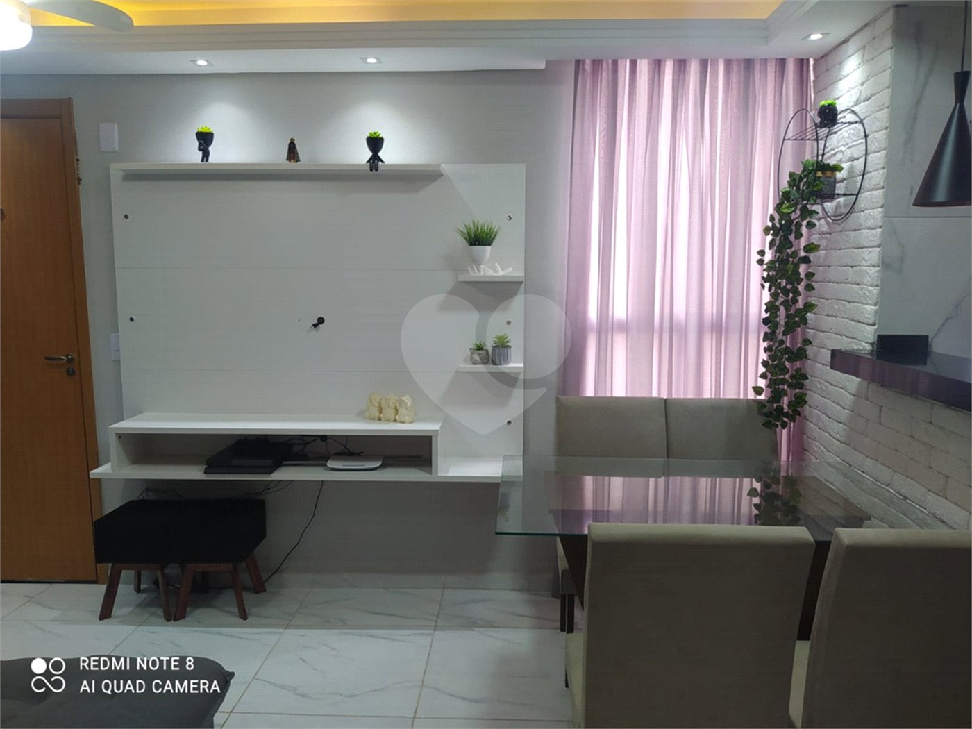 Apartamento para venda ou locação no Condomínio Monte Stella.