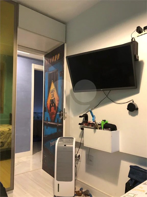 Apartamento à venda com 3 quartos, sendo 1 suíte, em Santo Amaro, São Paulo, SP