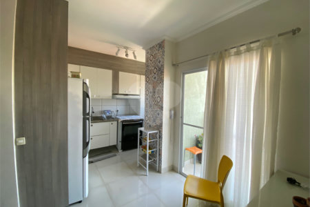 Apartamento de 2 dormitórios (1 suíte) próximo a Rodoviária