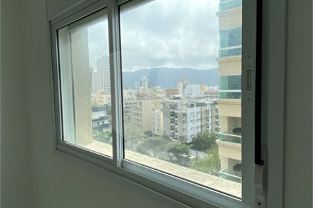 Apartamento Guarujá vista para o mar