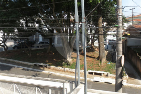 Sobrado na Saúde c/3 quartos, sendo 1 suíte, 3 vagas paralelas -metrô Saúde