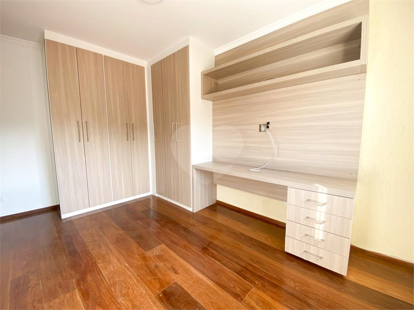 Casa para venda ou locação no Jardim França com 2 suítes