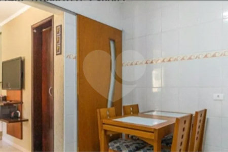 Sobrado com 74m² , 3 dormitórios , 2 vagas , à venda no bairro Campestre , Santo André.