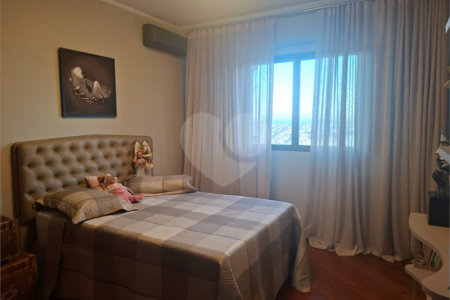 Apartamento elegante no Ed. Albatroz, bairro Pau Preto, todo reformado, com 4 dormitórios (2 suítes, uma com closet) à VENDA, 180 m², por R$ 1.080.000,00 em Indaiatuba/SP.