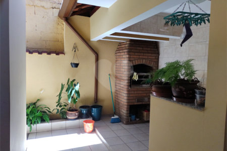 Sobrado à venda com 3 quartos, sendo 1 suíte, em Vila Mascote, São Paulo, SP