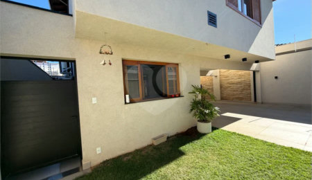 Casa à venda com 4 quartos, sendo 2 suítes,  em Jardim Europa, Piracicaba, SP