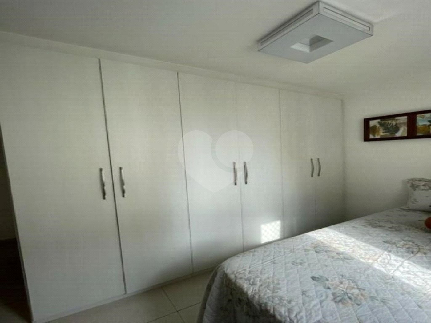 Apartamento à venda com 3 quartos, sendo 1 suíte, em Jardim Prudência, São Paulo, SP
