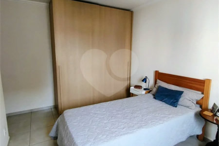 Apartamento em Atibaia com 2 dormitórios (1 suíte), 2 vagas de garagem, elevador, salão de festas, excelente localização