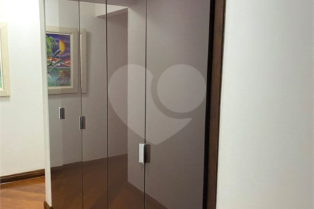 Apartamento de Alto Padrão no Centro da Cidade
