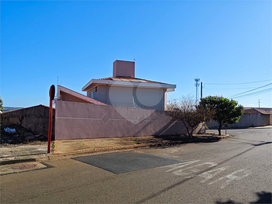 Terreno à Venda de 253 m² em Bairro em Desenvolvimento – Excelente Localização Próximo ao Comércio