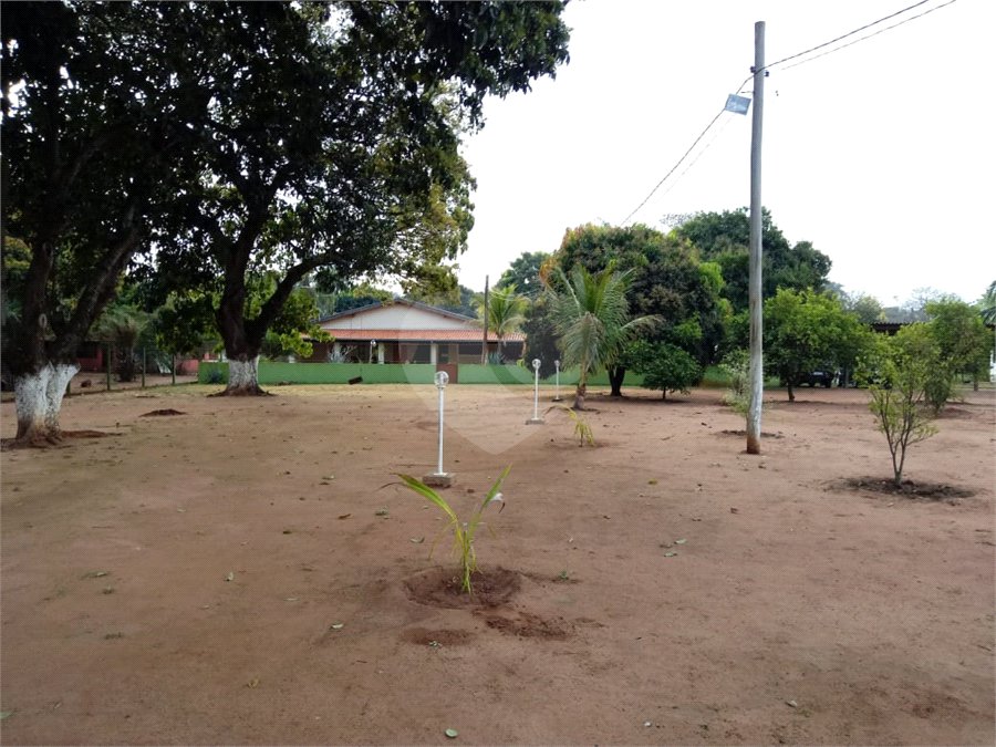 Chácara Balneário do 29 com piscina.